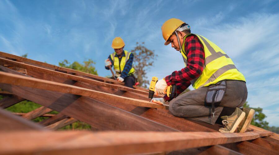 Professional gutter cleaning in Morse, TX